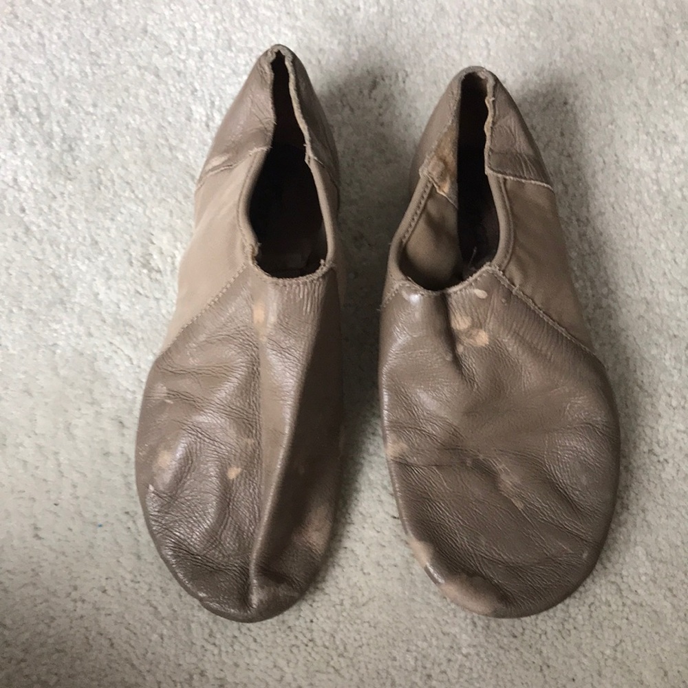 So Danca Slip on Tan Jazz Shoes